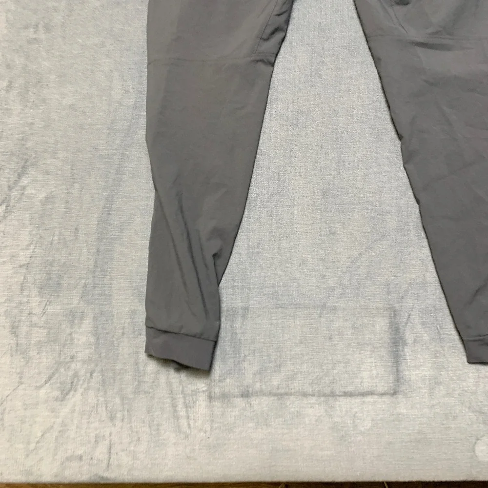 Patagonia Worn Wear Terrebonne Joggers Pants Mens S Gray Tapered Leg Drawstring